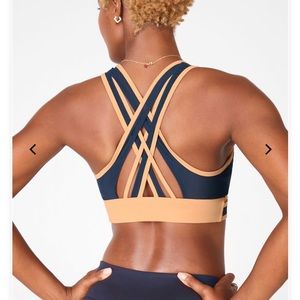 Fabletics Faye Medium Impact Sports Bra